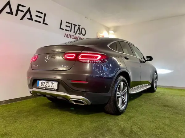 Mercedes-Benz GLC 220 2020 - 39500 EUR, 165000 km - AUTO.MOTO.pt - 165000km - foto 7 de 34
