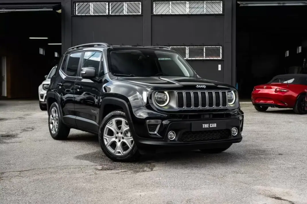 Jeep Renegade 2020 - 18500 EUR, 99000 km - AUTO.MOTO.pt - 99000km - foto 1 de 31