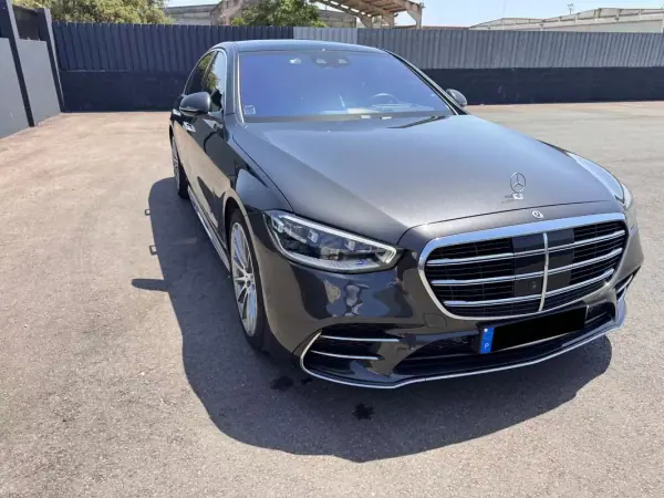 Mercedes-Benz S 580 2022 - 83500 EUR, 32330 km - AUTO.MOTO.pt - 32330km - foto 10 de 50