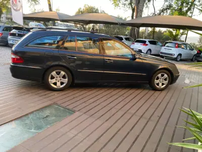 Mercedes-Benz E 220 2003 - 9250 EUR, 227900 km - AUTO.MOTO.pt - 227900km - foto 2 de 18