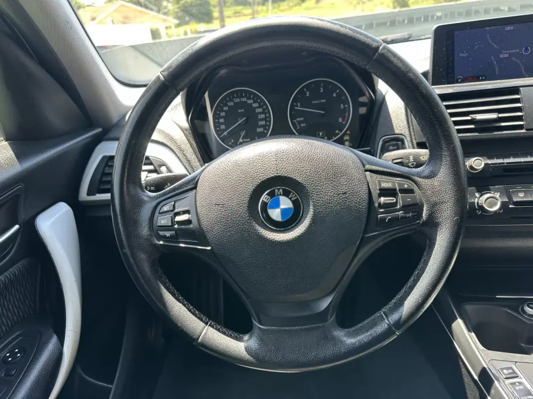 BMW 116 2012 - 11900 EUR, 245000 km - AUTO.MOTO.pt - 245000km - foto 30 de 51