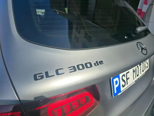 Mercedes-Benz GLC 300 2021 - 42480 EUR, 138000 km - AUTO.MOTO.pt - 138000km - foto 19 de 60