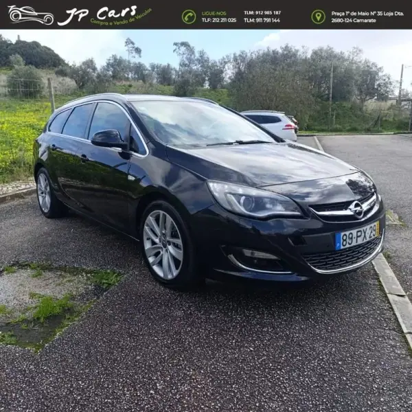 Opel Astra Sports Tourer 2015 - 10500 EUR, 155410 km - AUTO.MOTO.pt - 155410km - foto 9 de 19
