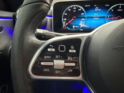 Mercedes-Benz CLA 180 2019 - 32000 EUR, 172639 km - AUTO.MOTO.pt - 172639km - foto 20 de 32