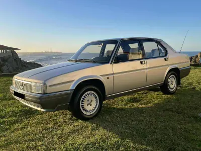 Alfa Romeo 90 1988 - 18900 EUR, 27700 km - AUTO.MOTO.pt - 27700km - foto 41 de 60