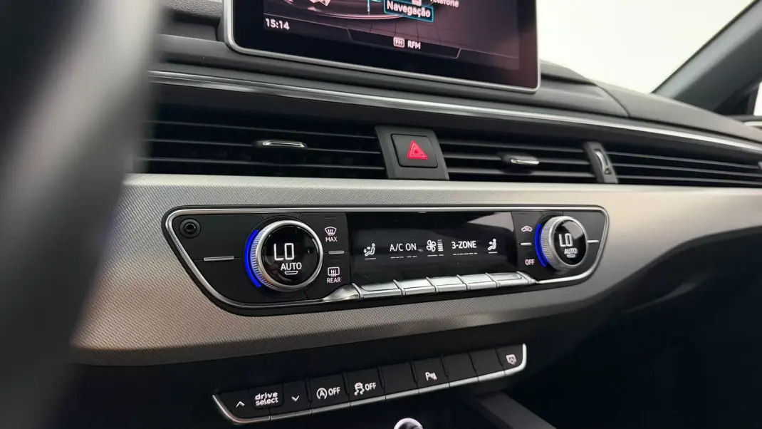 Audi A5 Sportback 2017 - 28990 EUR, 105891 km - 105891km - foto 24 de 34
