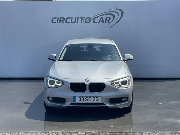 BMW 116 2012 - 10750 EUR, 232000 km - AUTO.MOTO.pt - 232000km - foto 5 de 34