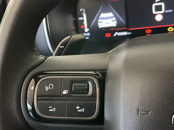 Citroën C5 Aircross 2025 - 31500 EUR, 33207 km - AUTO.MOTO.pt - 33207km - foto 8 de 21