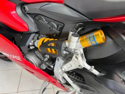 Ducati Panigale 1299 2016 - 17500 EUR, 11358 km - AUTO.MOTO.pt - 11358km - foto 32 de 38