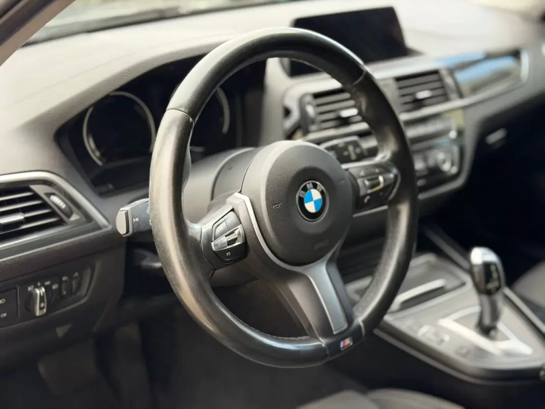 BMW 116 2018 - 15950 EUR, 178369 km - AUTO.MOTO.pt - 178369km - foto 13 de 18