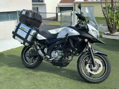 Suzuki V-Strom 1000 2013 - 5490 EUR, 49970 km - AUTO.MOTO.pt - 49970km - foto 2 de 16