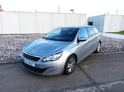 Peugeot 308 SW 2017 - 12000 EUR, 230125 km - AUTO.MOTO.pt - 230125km - foto 5 de 15
