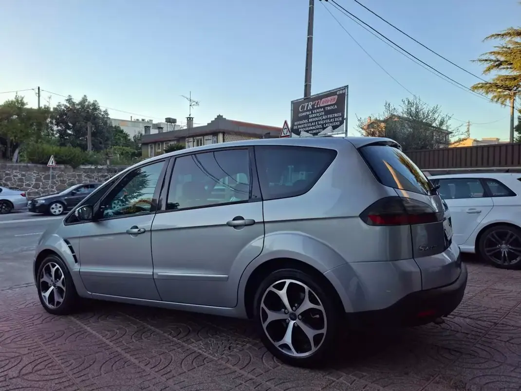 Ford S-Max 2006 - 7500 EUR, 370000 km - 370000km - foto 10 de 30