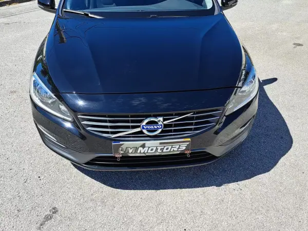 Volvo V60 2013 - 13900 EUR, 111000 km - AUTO.MOTO.pt - 111000km - foto 10 de 42