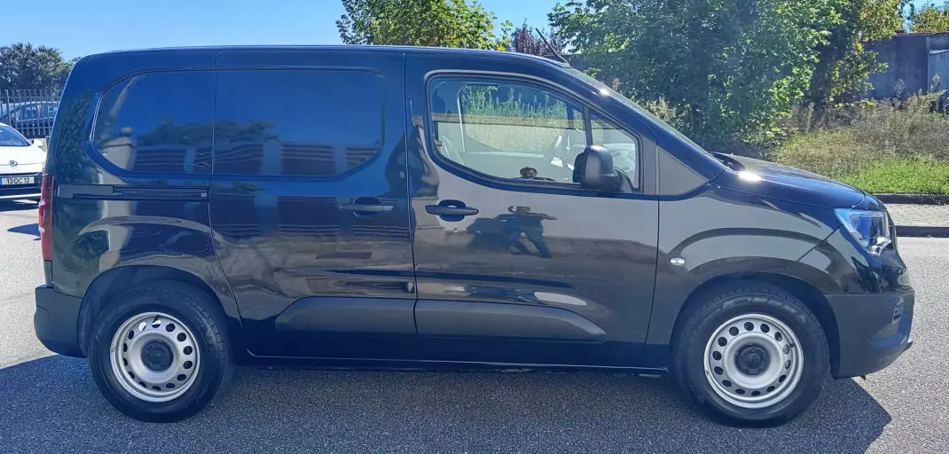 Opel Combo-e 2023 - 17490 EUR, 49000 km - 49000km - foto 6 de 18