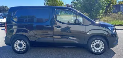 Opel Combo-e 2023 - 17490 EUR, 49000 km - 49000km - foto 6 de 18