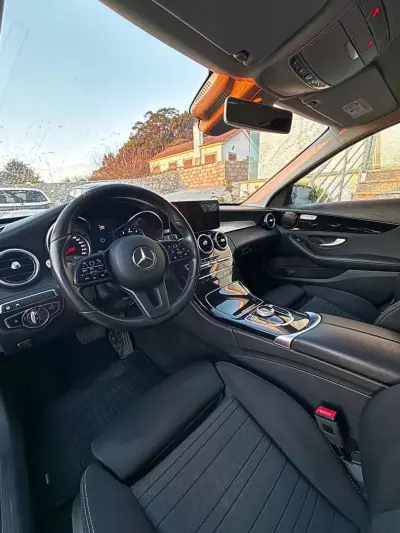 Mercedes-Benz C 300 2020 - 22899 EUR, 164949 km - AUTO.MOTO.pt - 164949km - foto 9 de 20