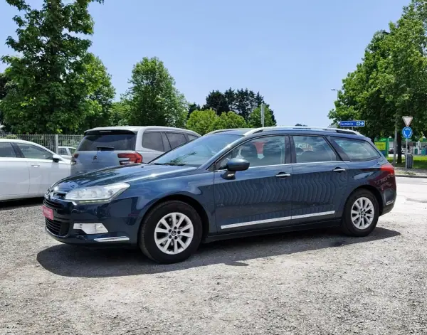 Citroën C5 Tourer 2013 - 6490 EUR, 287350 km - AUTO.MOTO.pt - 287350km - foto 6 de 31
