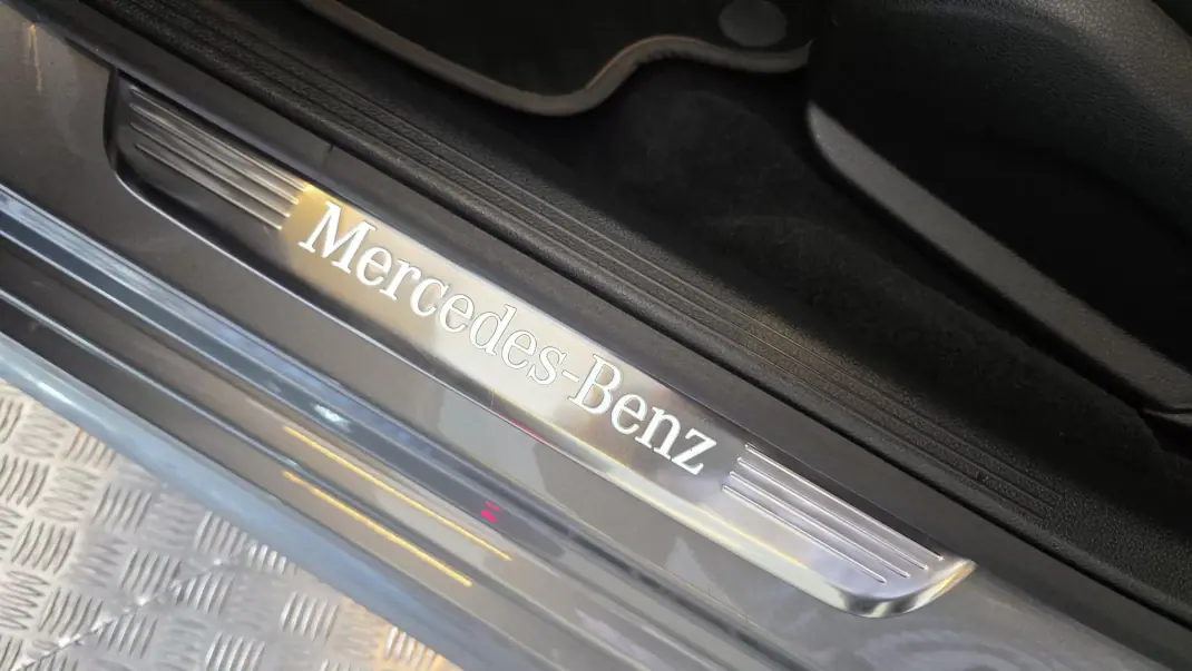 Mercedes-Benz CLS 400 2019 - 44500 EUR, 165703 km - AUTO.MOTO.pt - 165703km - foto 41 de 73