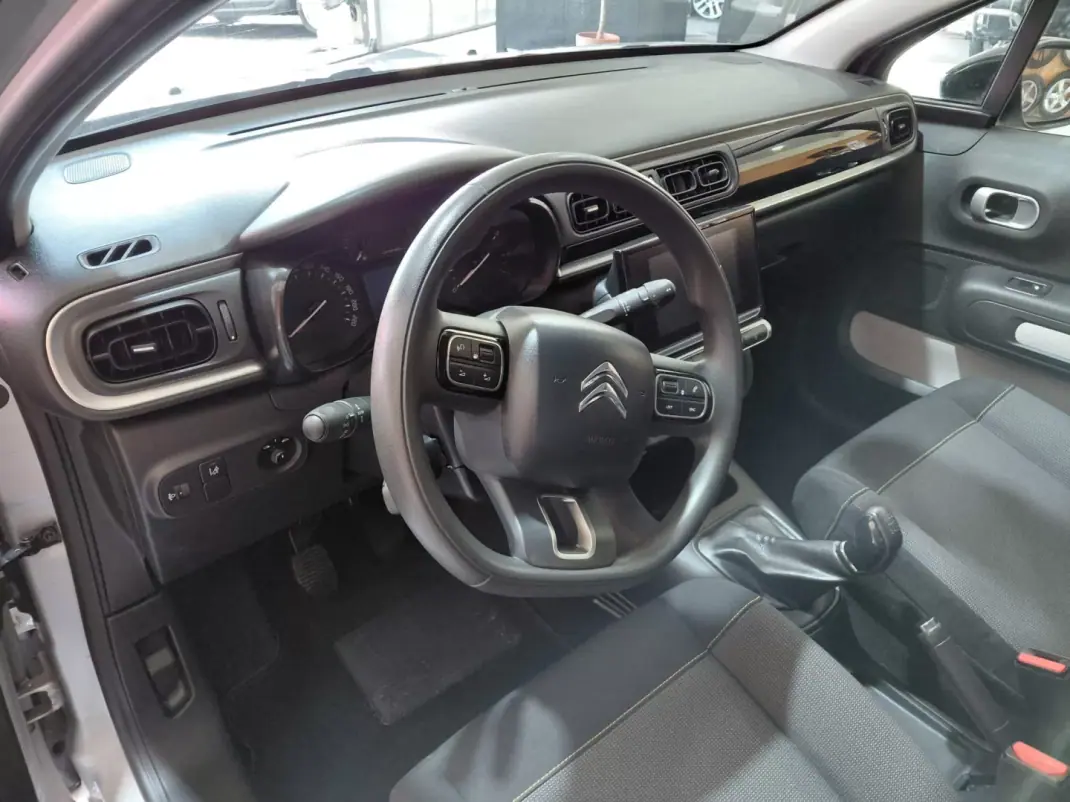 Citroën C3 2017 - 10900 EUR, 99000 km - AUTO.MOTO.pt - 99000km - foto 11 de 19