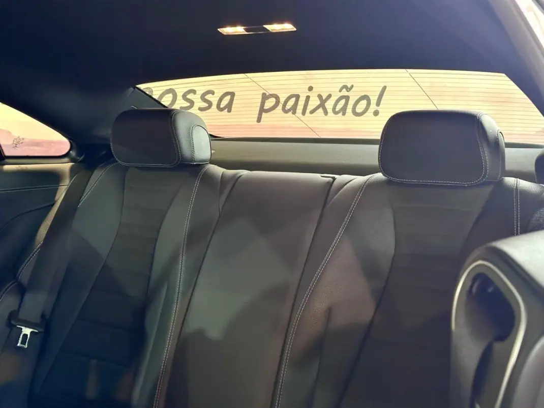 Mercedes-Benz E 220 2020 - 43900 EUR, 124551 km - AUTO.MOTO.pt - 124551km - foto 15 de 35