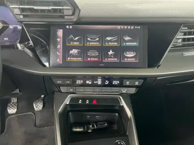 Audi A3 Sportback 2021 - 26750 EUR, 157200 km - AUTO.MOTO.pt - 157200km - foto 15 de 16