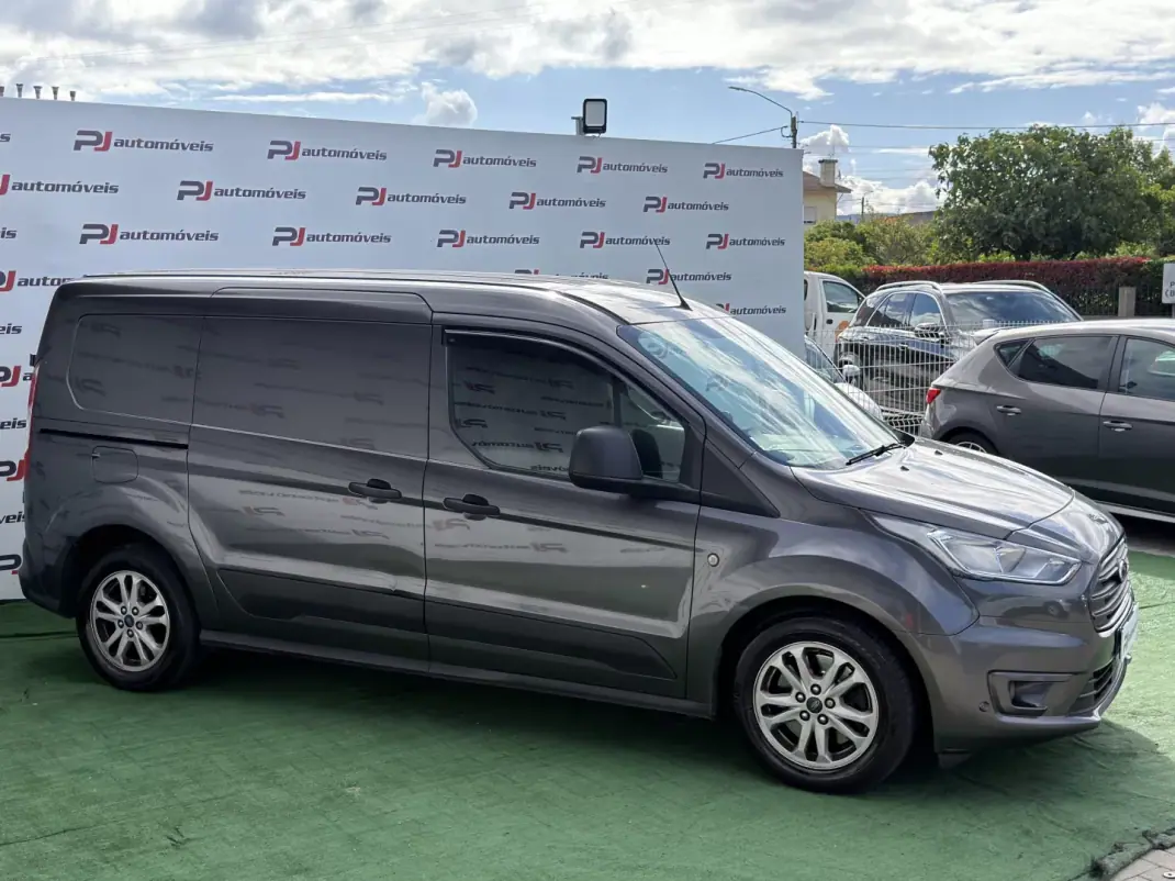 Ford Transit Connect 2018 - 12990 EUR, 152000 km - AUTO.MOTO.pt - 152000km - foto 5 de 20