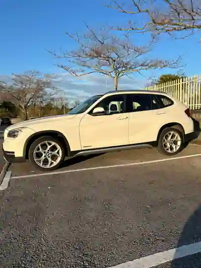 BMW X1 2013 - 13950 EUR, 173000 km - AUTO.MOTO.pt - 173000km - foto 2 de 11