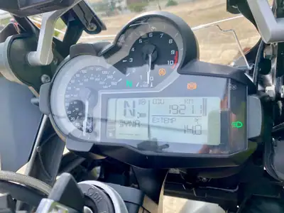 BMW R 1200 GS 2016 - 13750 EUR, 19211 km - AUTO.MOTO.pt - 19211km - foto 11 de 18