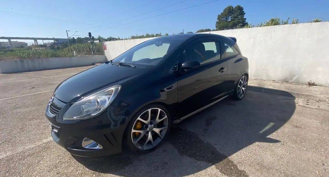 Opel Corsa 2008 - 10490 EUR, 106000 km - 106000km - foto 4 de 10