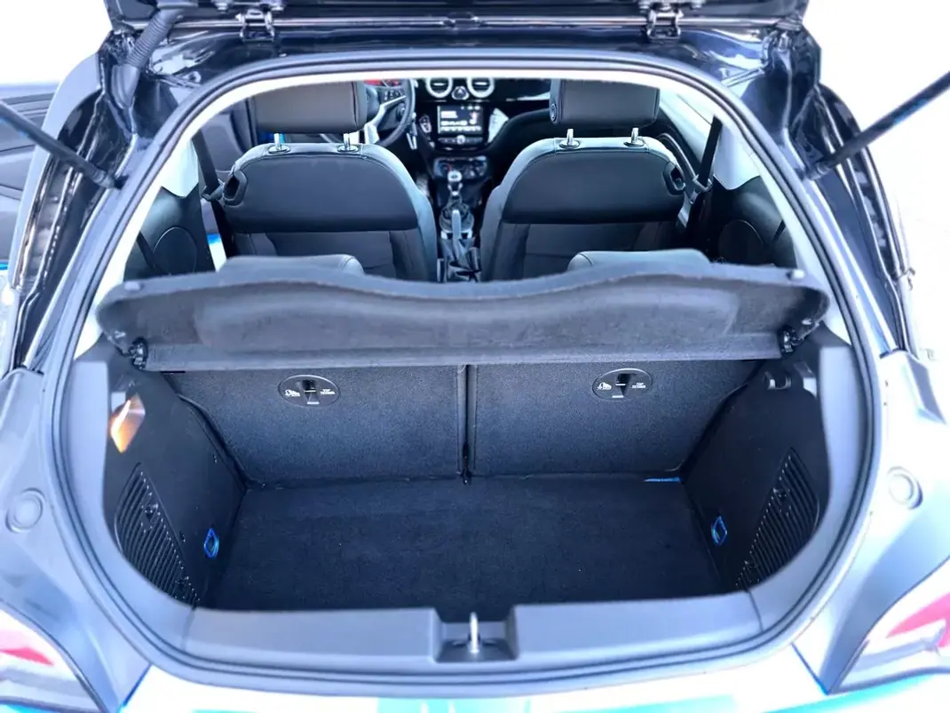 Opel Adam 2019 - 11900 EUR, 38000 km - AUTO.MOTO.pt - 38000km - foto 35 de 36