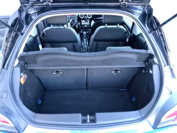 Opel Adam 2019 - 10900 EUR, 38000 km - AUTO.MOTO.pt - 38000km - foto 35 de 36
