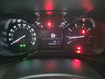 Citroën Berlingo 1.6 HDI Control 2019 - 11400 EUR, 82669 km - AUTO.MOTO.pt - 82669km - foto 12 de 21