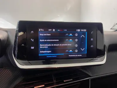 Peugeot 208 2020 - 11900 EUR, 177000 km - AUTO.MOTO.pt - 177000km - foto 23 de 28