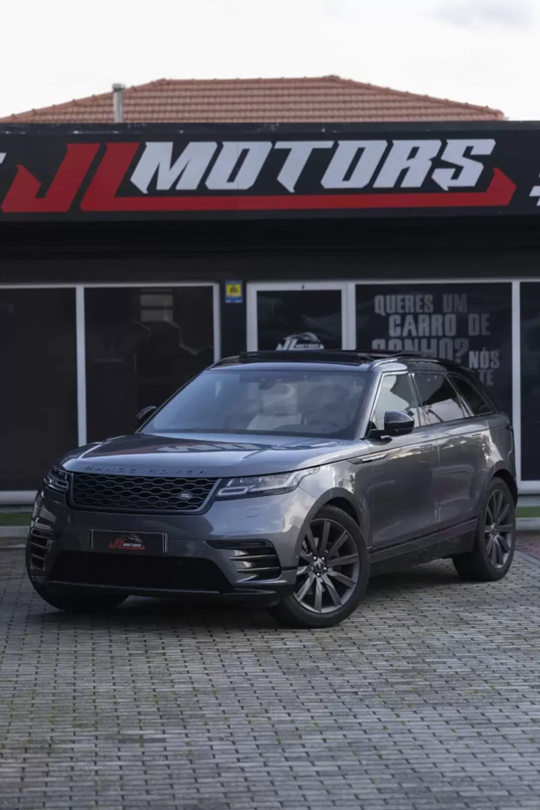 Land Rover Range Rover Velar 2017 - 39900 EUR, 175180 km - AUTO.MOTO.pt - 175180km - foto 1 de 36