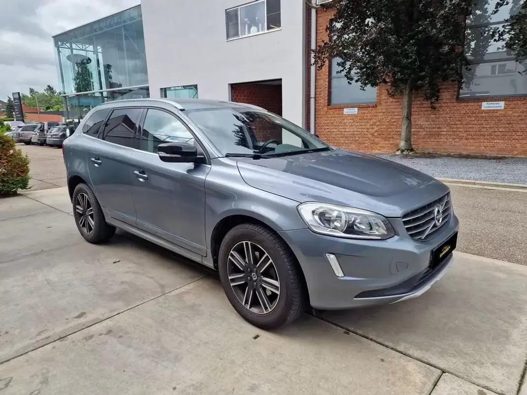 Volvo XC 60 2017 - 19790 EUR, 144487 km - 144487km - foto 7 de 14