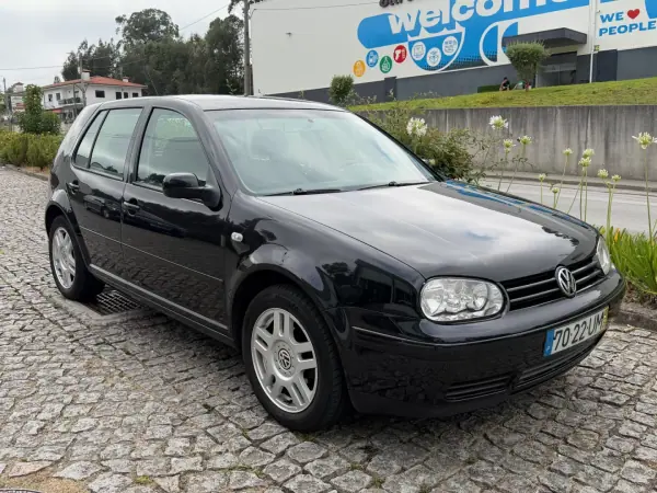 Volkswagen Golf 2003 - 2999 EUR, 191121 km - AUTO.MOTO.pt - 191121km - foto 9 de 25