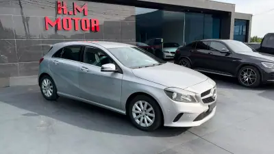 Mercedes-Benz A 180 2015 - 13900 EUR, 166000 km - foto 2 de 12