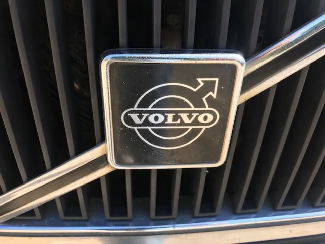 Volvo 244 1987 - 10500 EUR, 317000 km - 317000km - foto 25 de 41