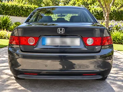 Honda Accord 2004 - 6990 EUR, 184111 km - 184111km - foto 21 de 28