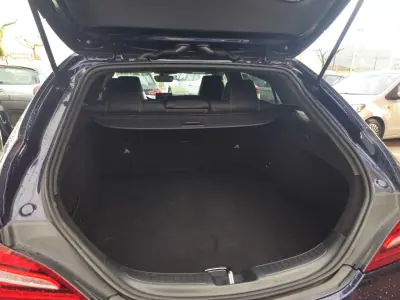 Mercedes-Benz CLA 200 2018 - 23890 EUR, 111825 km - AUTO.MOTO.pt - 111825km - foto 11 de 14
