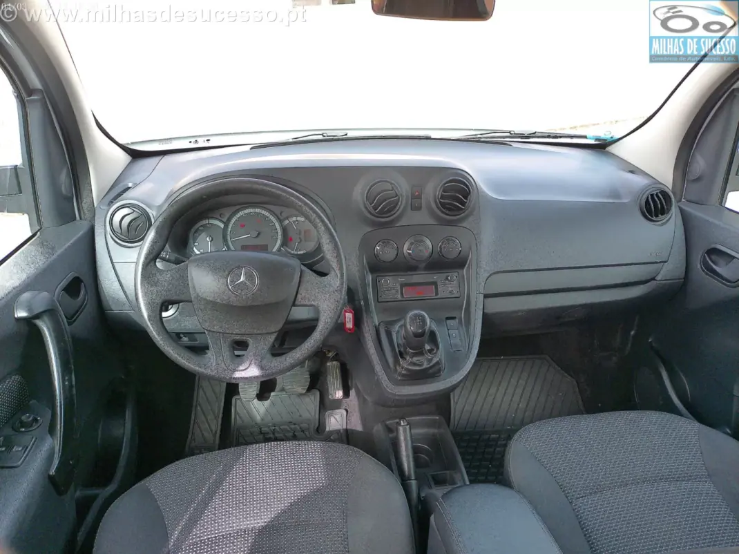 Mercedes-Benz Citan 109 1.5 CDi C/IVA 2019 - 16850 EUR, 118000 km - AUTO.MOTO.pt - 118000km - foto 10 de 31