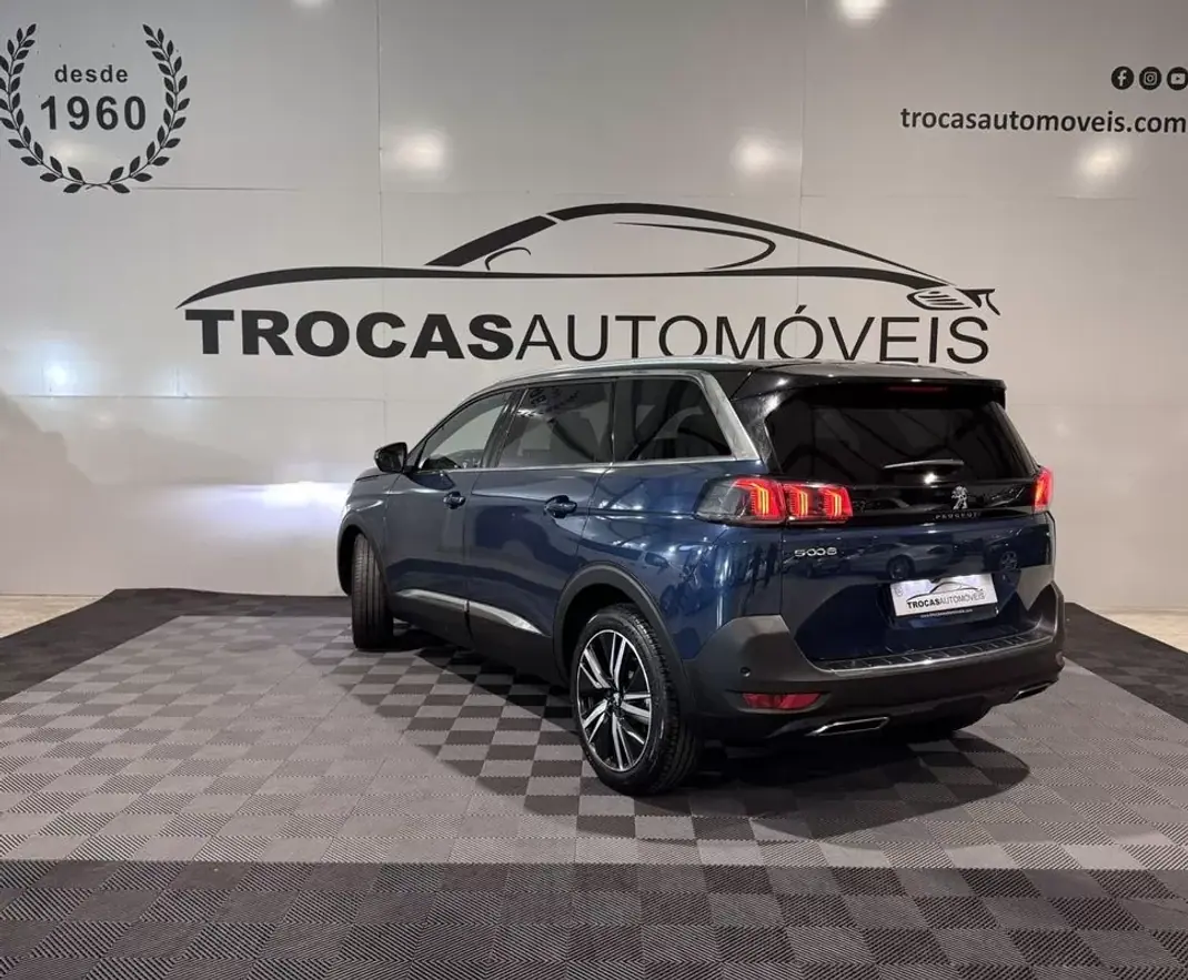 Peugeot 5008 2021 - 29900 EUR, 146000 km - 146000km - foto 56 de 60