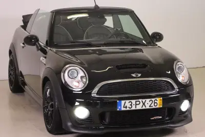 MINI John Cooper Works 2015 - 22950 EUR, 65169 km - AUTO.MOTO.pt - 65169km - foto 7 de 50