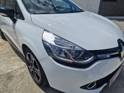 Renault Clio 2014 - 10490 EUR, 118020 km - AUTO.MOTO.pt - 118020km - foto 4 de 36