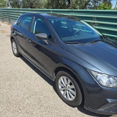 SEAT Ibiza 2019 - 10550 EUR, 179000 km - AUTO.MOTO.pt - 179000km - foto 2 de 7