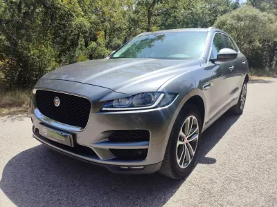 Jaguar F-Pace 2018 - 20900 EUR, 226300 km - AUTO.MOTO.pt - 226300km - foto 5 de 24