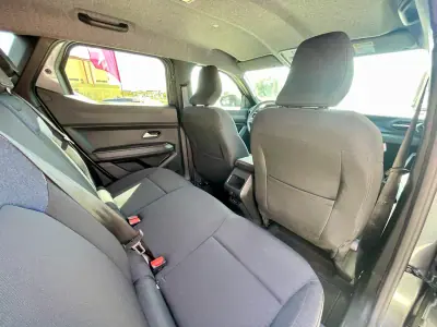Dacia Duster 2025 - 22950 EUR, 5145 km - AUTO.MOTO.pt - 5145km - foto 36 de 40