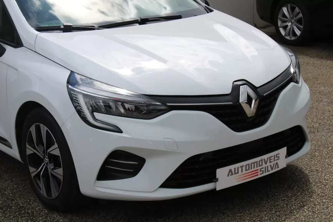 Renault Clio 2021 - 12990 EUR, 199000 km - AUTO.MOTO.pt - 199000km - foto 8 de 28