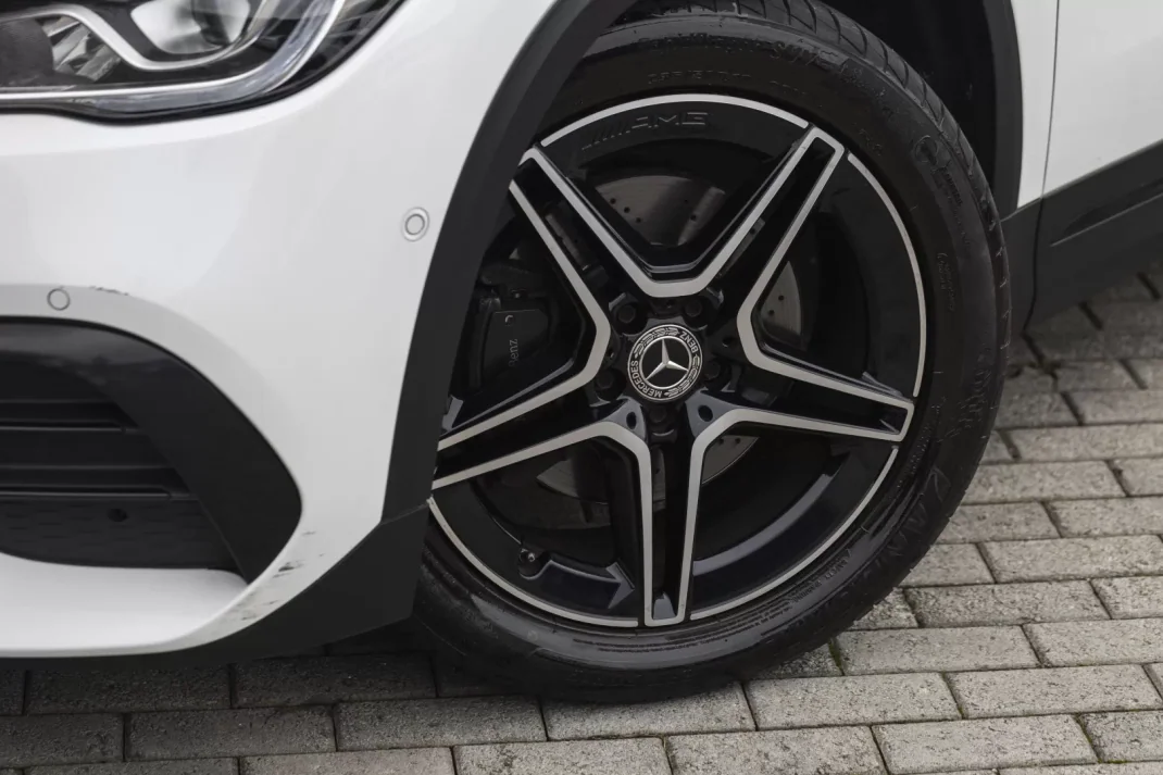 Mercedes-Benz GLA 180 2021 - 41900 EUR, 54000 km - AUTO.MOTO.pt - 54000km - foto 7 de 29